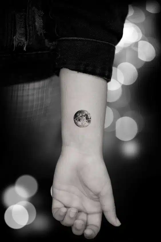 Wolf Full Moon Tattoo | Wolf-Horde