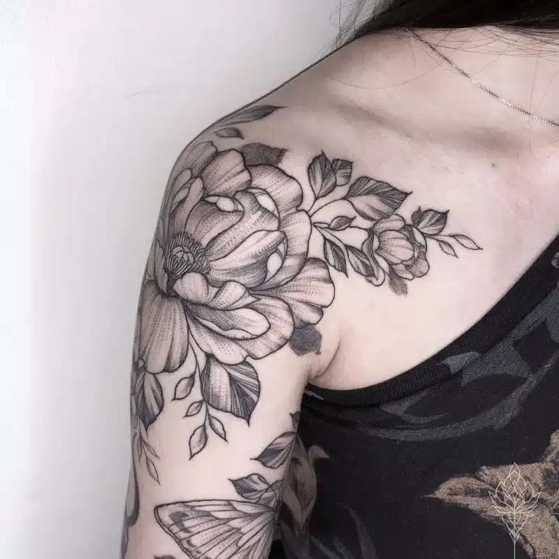 32 Most Awesome Shoulder Tattoo Ideas
